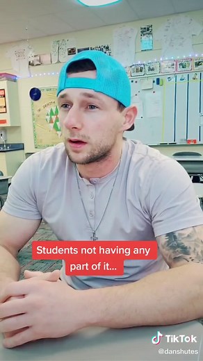 Gimkit vs Kahoot: Engaging Students in Math Class