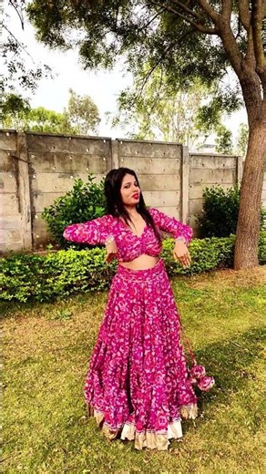 Saj Daj Ke #fashion #outfit #danceover