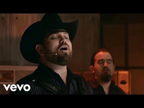 Voz de Mando, Ricardo Montaner - Sólo Con un Beso (Ida y Vuelta Edición Especial)[Video Oficial]