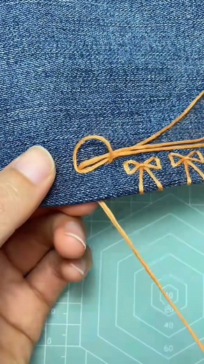 Simple bow sewing instructions #craft #crafts #diy | Craft Haven