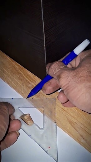 Easy Way to Cut Miter Joints for Beginners #shorts