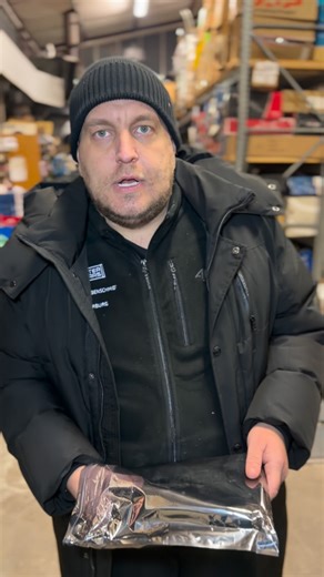 🔥 BOÎTIER SAM MERCEDES W164 / CLASSE R — 299€ NEUF ! 🔥 C’est une maladie bien connue sur les Mercedes ML W164 et Classe R : 💧 infiltration d’eau dans le coffre → oxydation → boîtier SAM HS. 👉 Bonne nouvelle : Nous avons des boîtiers SAM tout neufs disponibles à seulement 299€ 💥 ✔️ Pièce neuve ✔️ Fiable ✔️ Solution définitive au problème d’humidité 💸 Chez Mercedes, le prix fait très mal… Chez nous, le client économise des centaines d’euros. 📍 Disponible : • En boutique à 5 minutes de Stras