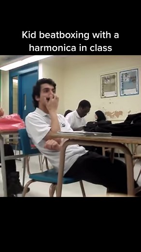 Crazy beat with harmonica! Credit: Gab Diaz #fyp #foryou #HausLabsFoundation #beatbox #beatboxchallenge #crazybeat #harmonica #class