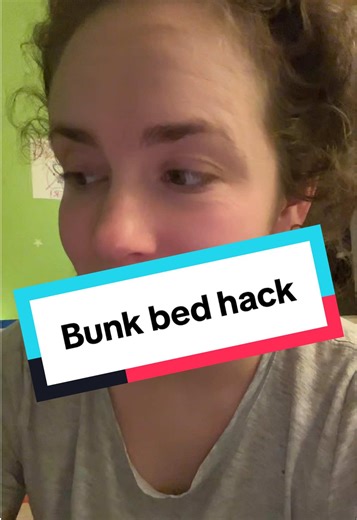 The bunk bed hack you didn’t know you needed ✌️ @ARM & HAMMER Cat Litter couldn’t have done it without you #cats #bunkbed #stuffies #engineer #momhack