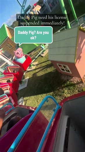 Daddy Pig is not a good driver. Where the mama at?? I know she drive better! She 3 kids in and would never 😂😂 #tweaker #peppapig🐷