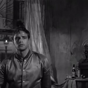 Marlon Brando and Vivien Leigh in "A Streetcar Named Desire" (1951) #oldhollywood #hollywoodstudios #hollywoodmovies #hollywoodgoldenage #hollywoodstars #HollywoodGlamour #hollywood #marlonbrando | Vintage Chronicles