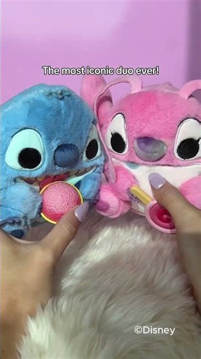 The perfect duo! 🩵💓