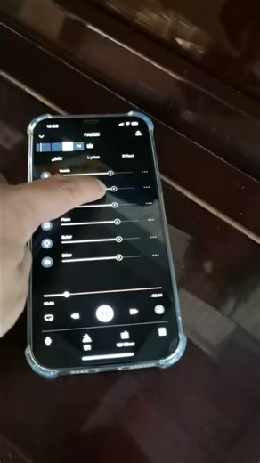 Vocal remover, chord finder & more. #seperator #split #smartphone #stems #music #tech #beats