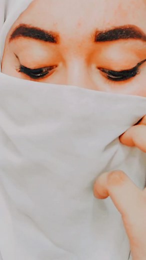 Stunning Eye Makeup Tutorial for Dark Eyeshadow