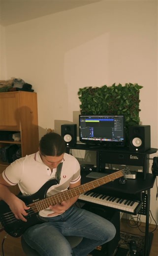 Shackles (Mary Mary) – Bass Cover | Gospel Groove