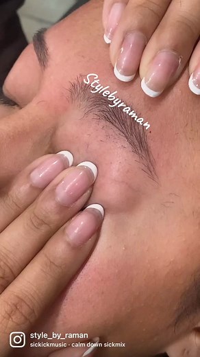 Threading time #viral #fypシ #foryoupage #foryou #threadingtime #browstutorial #stylebyraman #threading #browsonfleek #browshaping