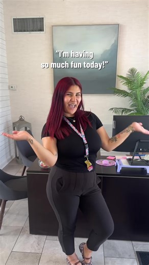 Always a fun day over here, at Reserve at Lake Irene!🤭👯‍♀️Your leasing team genuinely loves helping you find your forever home 🏡 From tours to keys in hand🔑We are not just coworkers, We're a team that shows up for others AND for you!🥹 Come lease with people who are happy to help!🫶✨Currently offering 6 WEEKS FREE RENT!🆓 $150 GIFT CARD WHEN YOU LEASE DURING YOUR TOUR! 📍1450 Sunshadow Dr Casselberry FL ☎️ 239-414-1957 🤙Call us today to schedule your tour! 🕶️ @atriummgmt #apartments #luxur