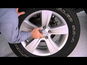 2014 Jeep Compass | Jacking and Tire Changing
