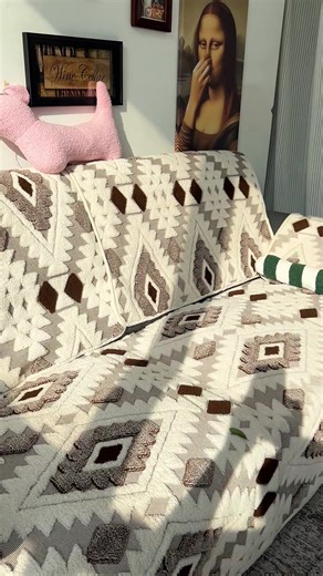 Super Cute Couch Covers for Pet Lovers