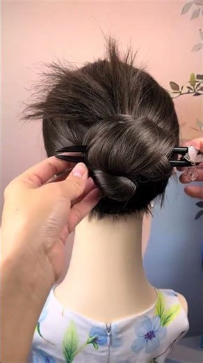 Easy Hairpin Braid & Updo Tutorial