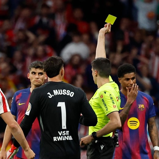 VAR mistake made in Barcelona Gerard Martín yellow - Spain officials