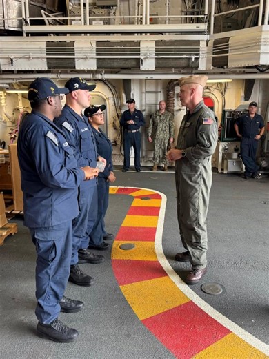 “It was an honor to meet with Capt. Smidt and the incredible crew of the Zumwalt-class guided-missile destroyer USS Michael Monsoor (DDG-1001) at Naval Base Guam. Getting the chance to personally thank three Sailors who went out of their way to conduct emergent repairs made a great visit even better.” — Rear Adm. Brett Mietus, commander, Joint Region Marianas. #USNavy #Guam #PACFLT #WhereAmericasDefenseBegins #USSMichaelMonsoor U.S. 7th Fleet | US Naval Base Guam Commander, Navy Installations Co