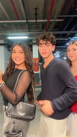 TRENDZINHA COM LORENA LOUZADA MAITÊ E LORENZO #dancinha #trendingshorts