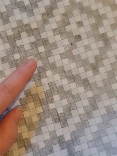 Exploring Handwoven Canvas and Lacemaking Techniques