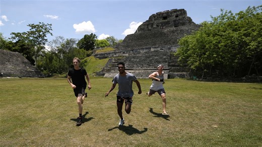 What are the best places to visit in Belize?