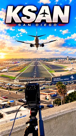 ✈️ KSAN TIMELAPSE — Nonstop Landings in San Diego!
