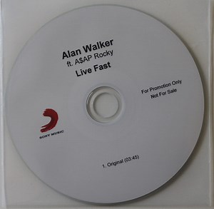 Alan Walker Ft. A$AP Rocky - Live Fast