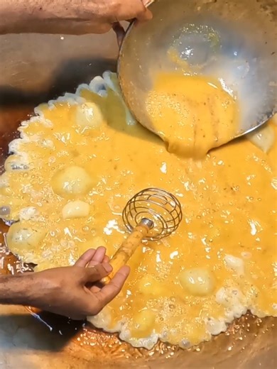 Street Food 8K (@streetfood8k)’s videos with original sound - Street Food 8K