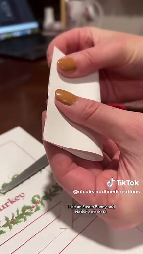 Host Like a Pro: DIY Placecards and Food Signs