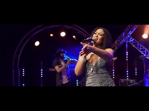 R&B Medley ft. The Distractions