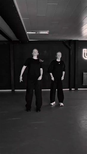 Dance Performance by Vic Chin & Unity Eight