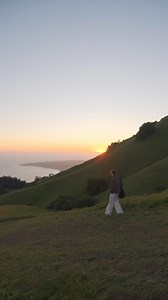 A scenic drive to Mount Tam with the Lexus RZ! My Standard of Amazing is about crafting moments that make me feel grounded, at ease, & fully present -- through the spaces I design, the content I create, and the places I visit. I'm proud to partner with a brand like @lexususa that understands that good design should make you feel something. #LexusPartner #LexusRZ | Lexus