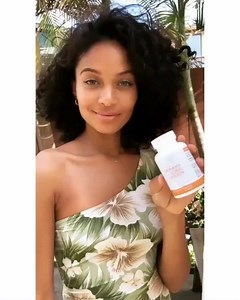 La belleza comienza desde el interior. Comience bien el verano con sus objetivos de corazón, sueño, inmunidad y cabello en buen camino. Visitanos a noraross.com para adquirir nuestras rutinas de bienestar favoritas ✨ | Nora Ross Inc.