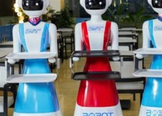 Kenyan Hotel Where Robots Wait Tables