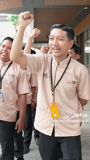 Our team is excited to welcome you to Jakarta Premium Outlets, where your safety and comfort are our top priorities. ❤️ Step in with confidence, explore with ease, and be among the first to #ExperienceMore. #JakartaPremiumOutlets #SoftOpening #BeTheFirst