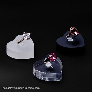 [Hot Item] Superior Quality Acrylic Wedding Ring Display Jewelry Ring Display Tray