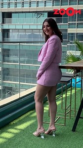 Dhvani Bhanushali looks pretty as she was snapped promotingher song Candy at BKC, Bandra. #zoomtv #dhvanibhanushali #actress #bollywood #bollywoodceleb #celebspotted #zoompapz #celebrity | Zoom TV