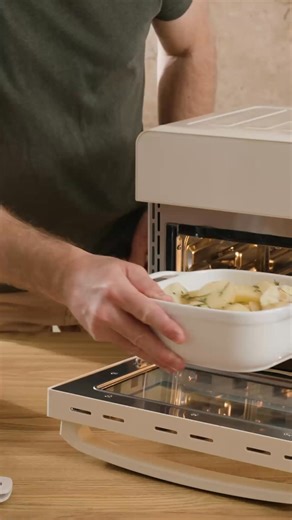 An air fryer that's just as functional as it is good looking? That's NOOK™ by Baccarat®. #CookWithNOOK #NOOKByBaccarat | Robins Kitchen