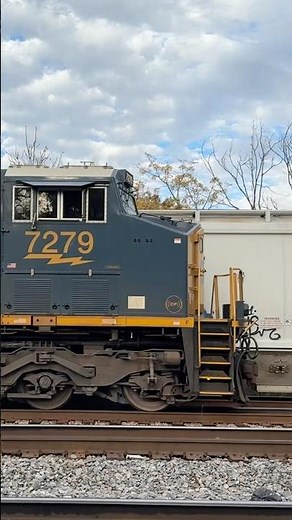CSX grain train with hornshow at Inman yard