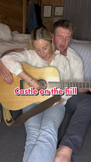 Exploring Ed Sheeran's 'Castle on the Hill' with Voice Effects