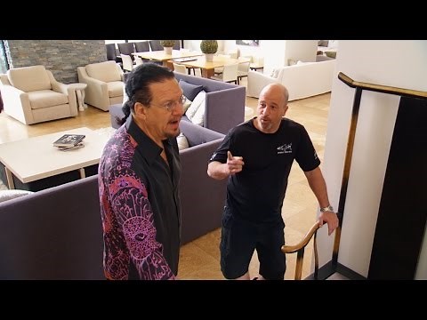 Penn Jillette Wants an Archer Fish Tank