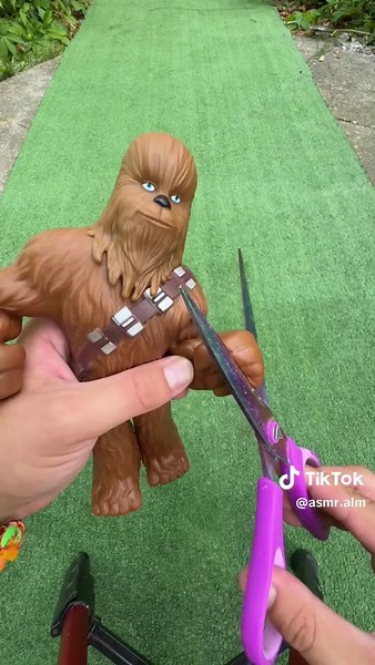 ASMR OF ALM (@asmr.alm) - Vídeo De Pessoas Fazendo ASMR - Relaxing Sounds Compilation