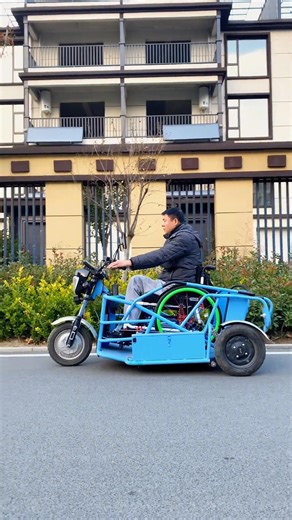 🌟 Ride Freely, Live Fully — Mobility Without Limits! Watch how our electric mobility tricycle replaces walking and allows users to ride smoothly and freely on flat roads. Stable, comfortable, and designed for everyday independence — it brings confidence back to every journey. We are now seeking global distributors! If you believe this model will be a hot seller in your market, 👉 Contact me immediately! #ElectricTricycle #MobilityTrike #WheelchairAlternative #FreeRide #SmoothRiding #MobilityAid