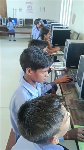 AS Model School Children's using the Computer