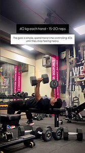 40kg dumbbell press 💪🔥 #fyp #dumbbell #trending #viral