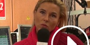 Sa matinale sur RTL2, son break pour la chanson, ses multiples talents... Stéphanie Renouvin se confie