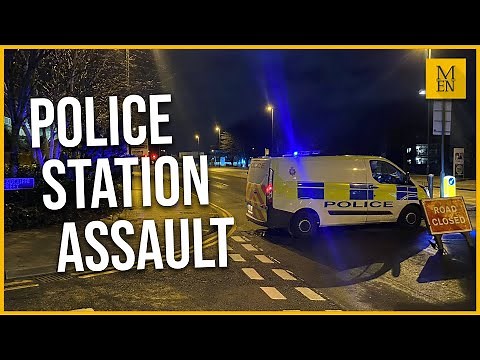 Arrest made after police officer assaulted in Oldham town centre