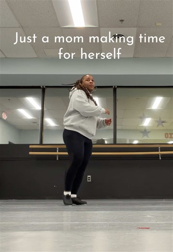 Tap class is a non negotiable 🤎 Back in September I started an adult tap class after not touching tap shoes since 2008. Now you won’t catch me missing a class because I absolutely love it! It truly makes me happy 😃 I’m literally just a mom making time for myself & I hope you can do the same 🫶🏾💕 #blackmomsoftiktok #momtime #adultdanceclass #myhobby #millennialmom