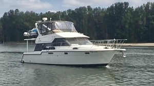 Used 1994 Carver 370 Voyager, 97217 Portland - Boat Trader