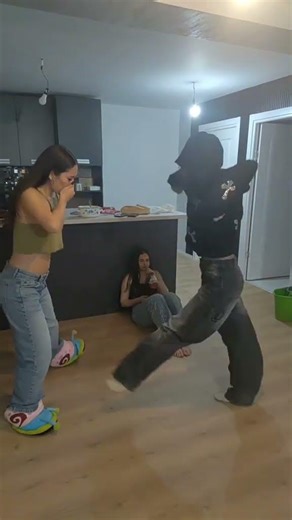 🤭🥹 #foryou #memes #foryourpage #funny #humor #tiktok #tiktokvideo #comedy ‪@TT-K-Viral‬ 🇷🇴🇷🇴🇷🇴