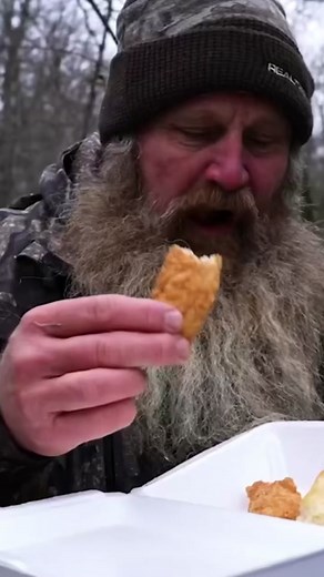 “You deer hunters gotta learn.” - Dr. Duck #Realtree #RealtreeTimber #DuckHunting #ForYou